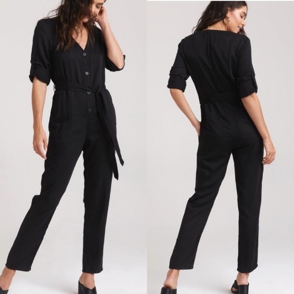 NWT Anthro Cloth & Stone black long sleeve belted tencel jumpsuit size medium